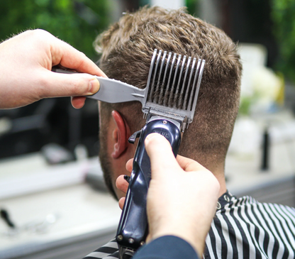 FADE™ Saç Kesim Tarağı